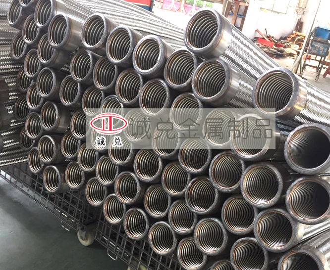 如何选购与维护消防洒水软管